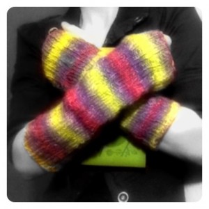 knit striped armwarmers