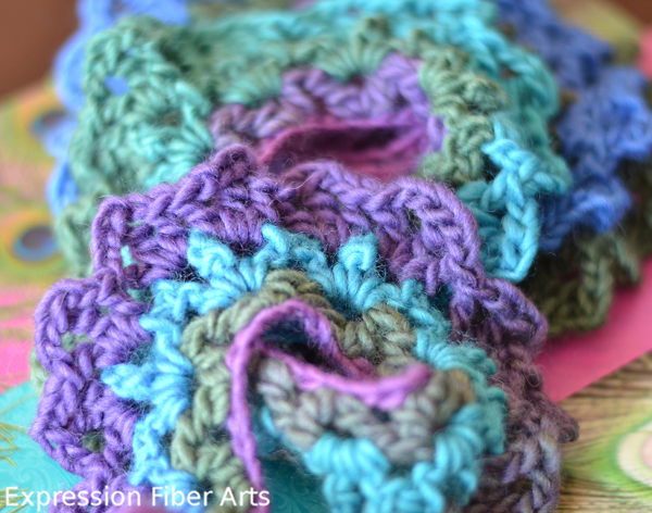 ruffled crocheted scarf pattern tutorial