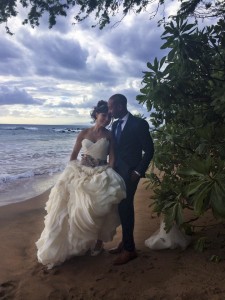 hawaiian beach maui wedding dress photo