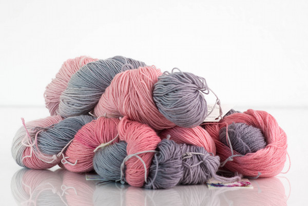  TEHETE 100% Cashmere Yarn for Crocheting 3-Ply Warm Soft  Luxurious Fuzzy Knitting Yarn (Grey) : Everything Else