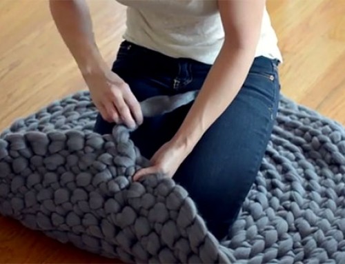 How to Crochet a Giant Circular Rug – No-Sew!
