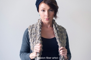 free bubbly crochet infinity scarf cowl pattern for beginners