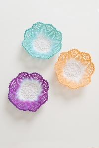 How to Dip Dye Crochet Boho Doily Bowls