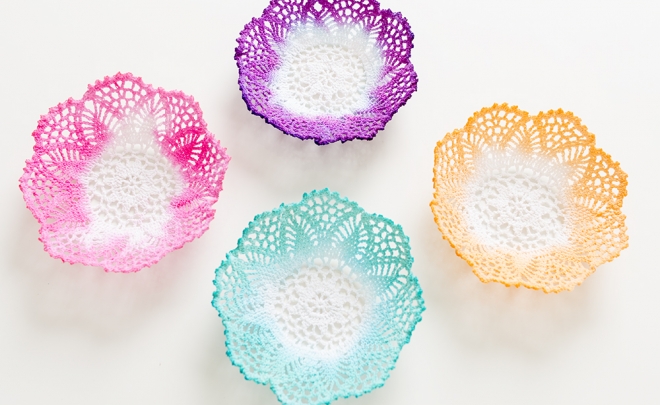 How to Dip Dye Crochet Boho Doily Bowls