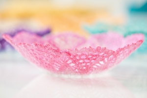 How to Dip Dye Crochet Boho Doily Bowls