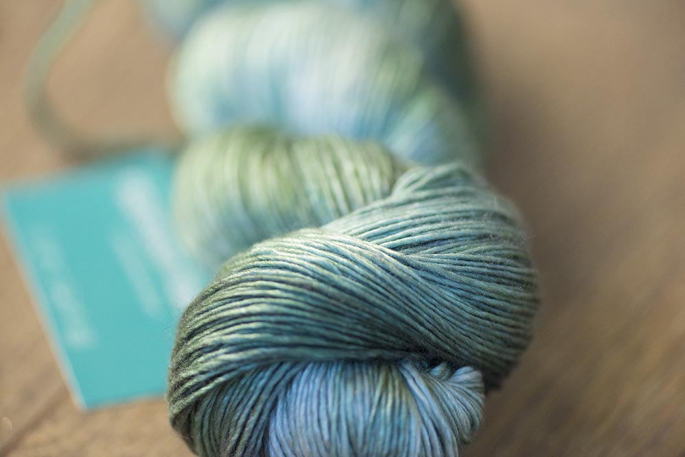 3 mm Crochet Hook, Ergonomic Handle for Arthritic Hands, Extra Long  Knitting Needles for Beginners and Crocheting Yarn (3 mm) - Yahoo Shopping