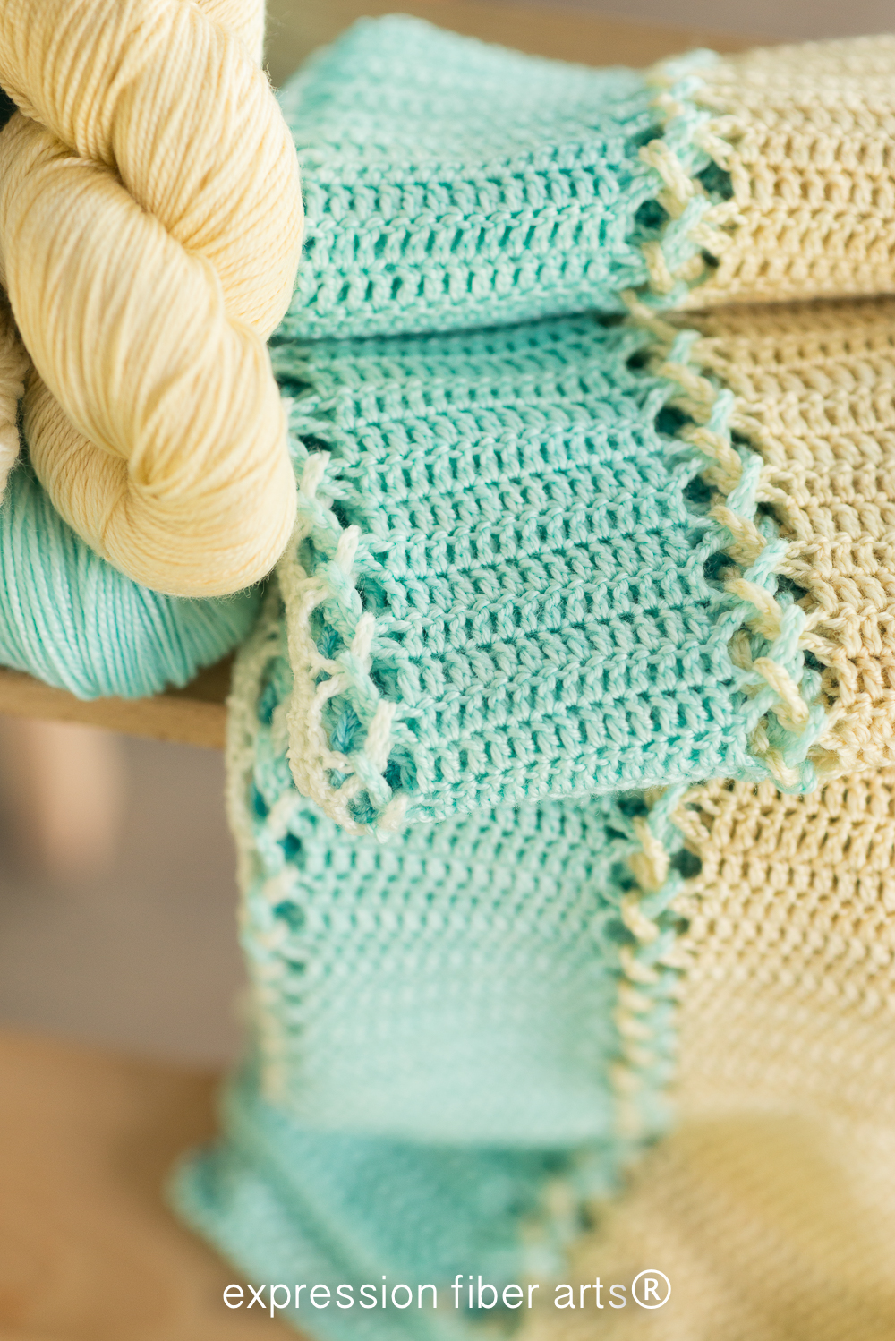 How to knit a blanket with thin yarn