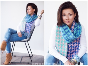 Hello, Houndstooth Knitted Scarf Pattern