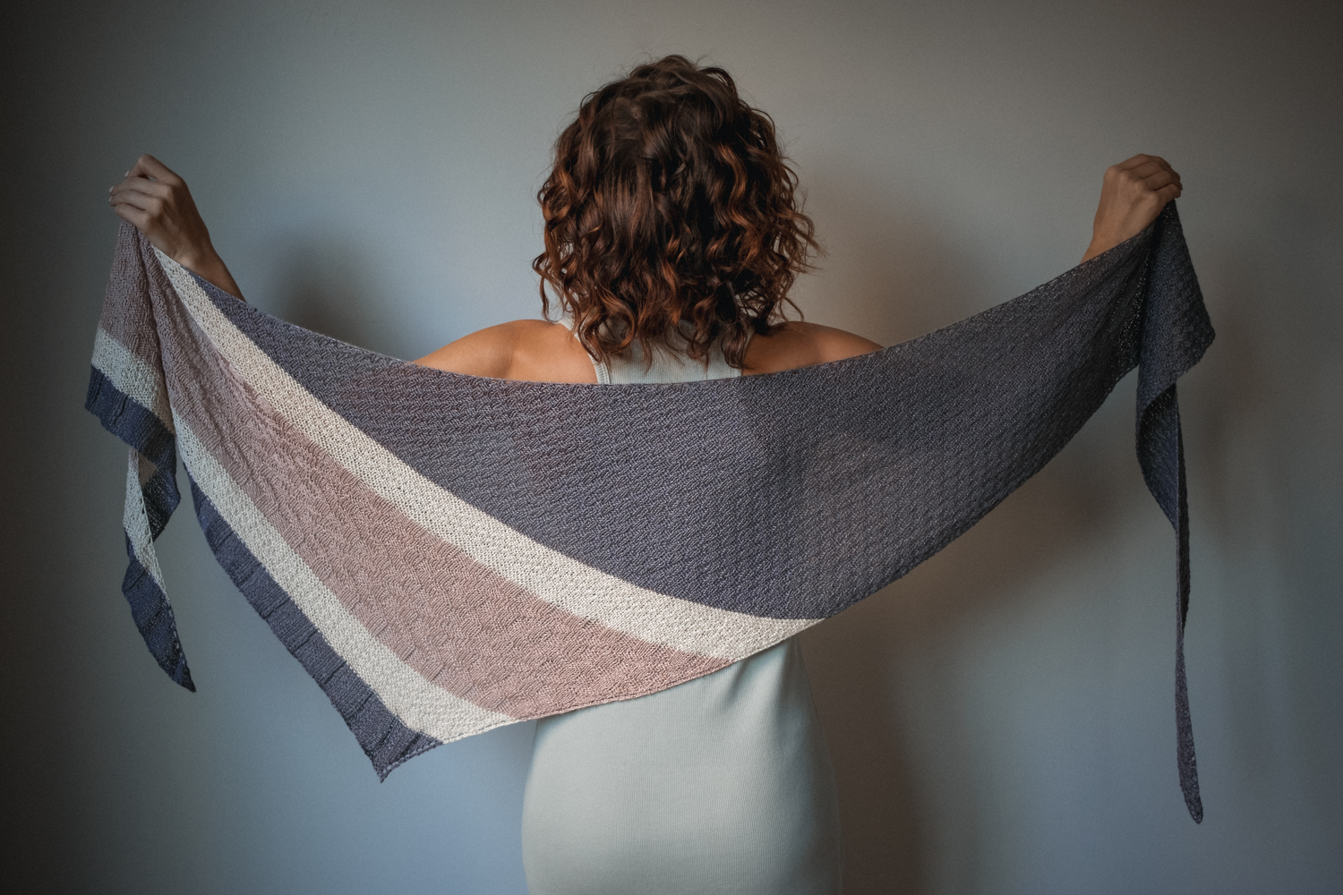 beginner triangle knit shawl pattern