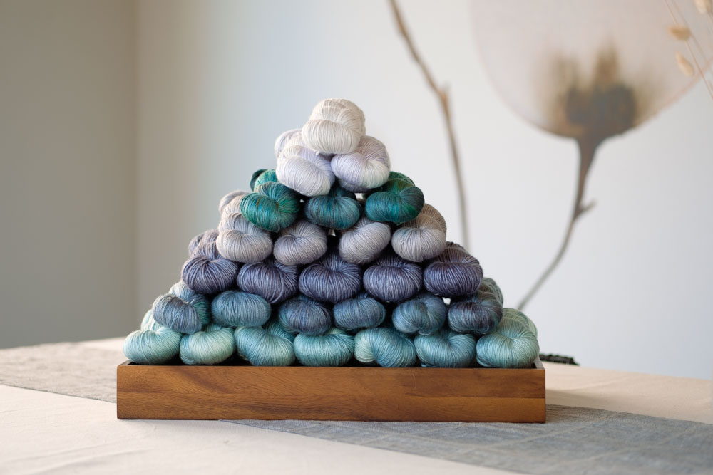 EXTRAORDINARY Hand-Dyed Yarn Giveaway! ! - Expression Fiber Arts