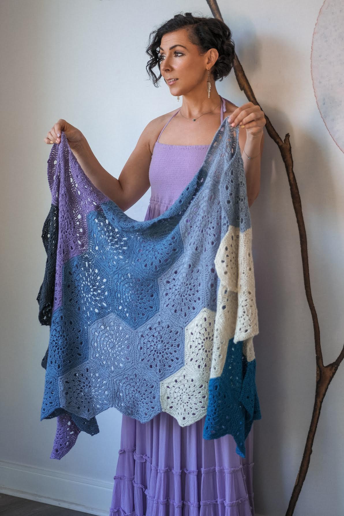 Learn How to Crochet this Flower Inspired Shawl – Corydalis – Expression Fiber Arts | A Positive Twist on Yarn